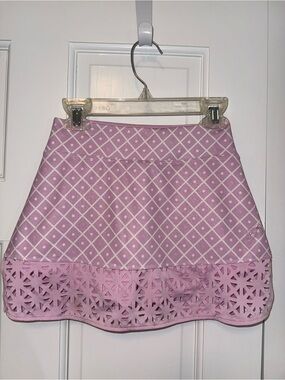 Sweet Pink and white Turtle & Tees golf or tennis skirt. Girls Small.